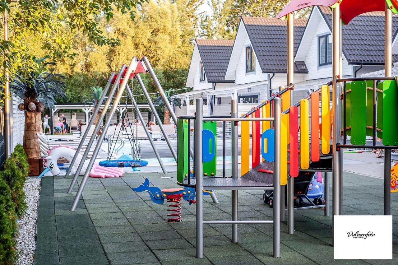 Domki Wakacyjne Wybrzeze Großmöllen Exterior foto