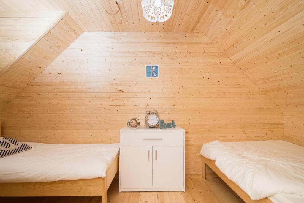 Domki Wakacyjne Wybrzeze Großmöllen Exterior foto