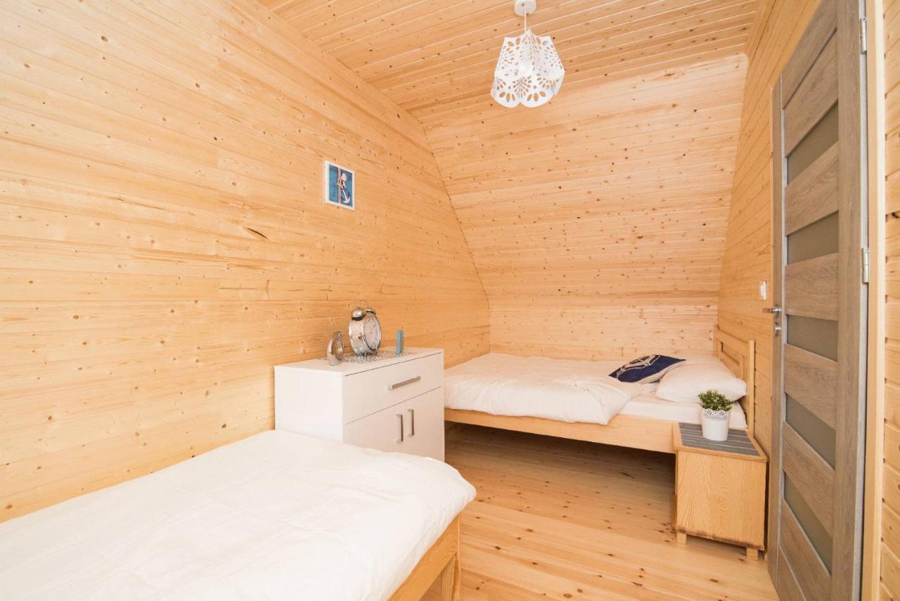 Domki Wakacyjne Wybrzeze Großmöllen Exterior foto